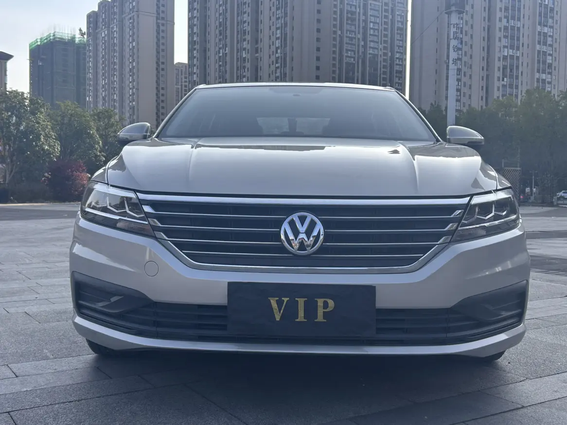 Volkswagen Lavida  из Китая