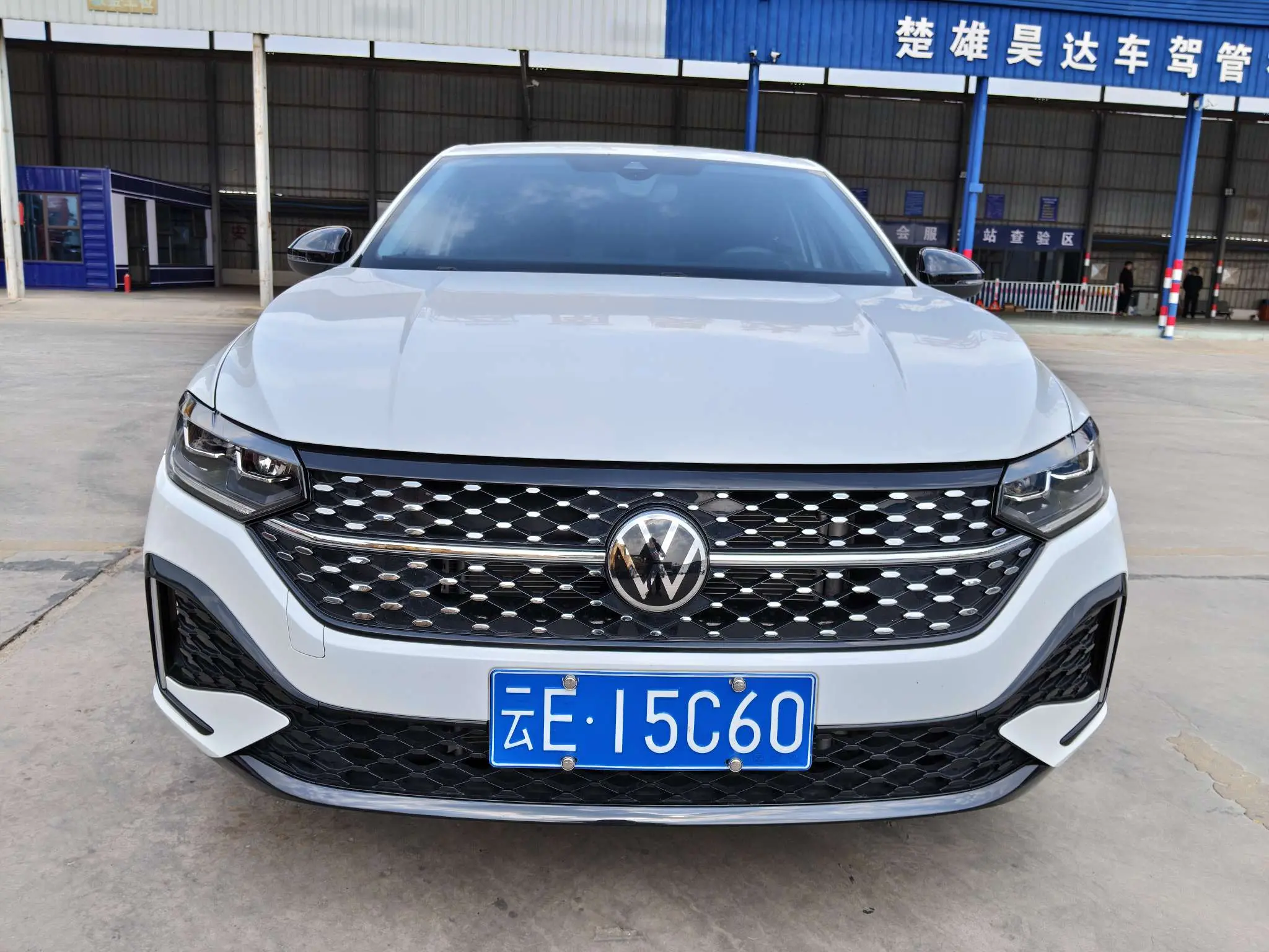 Volkswagen Lavida  из Китая