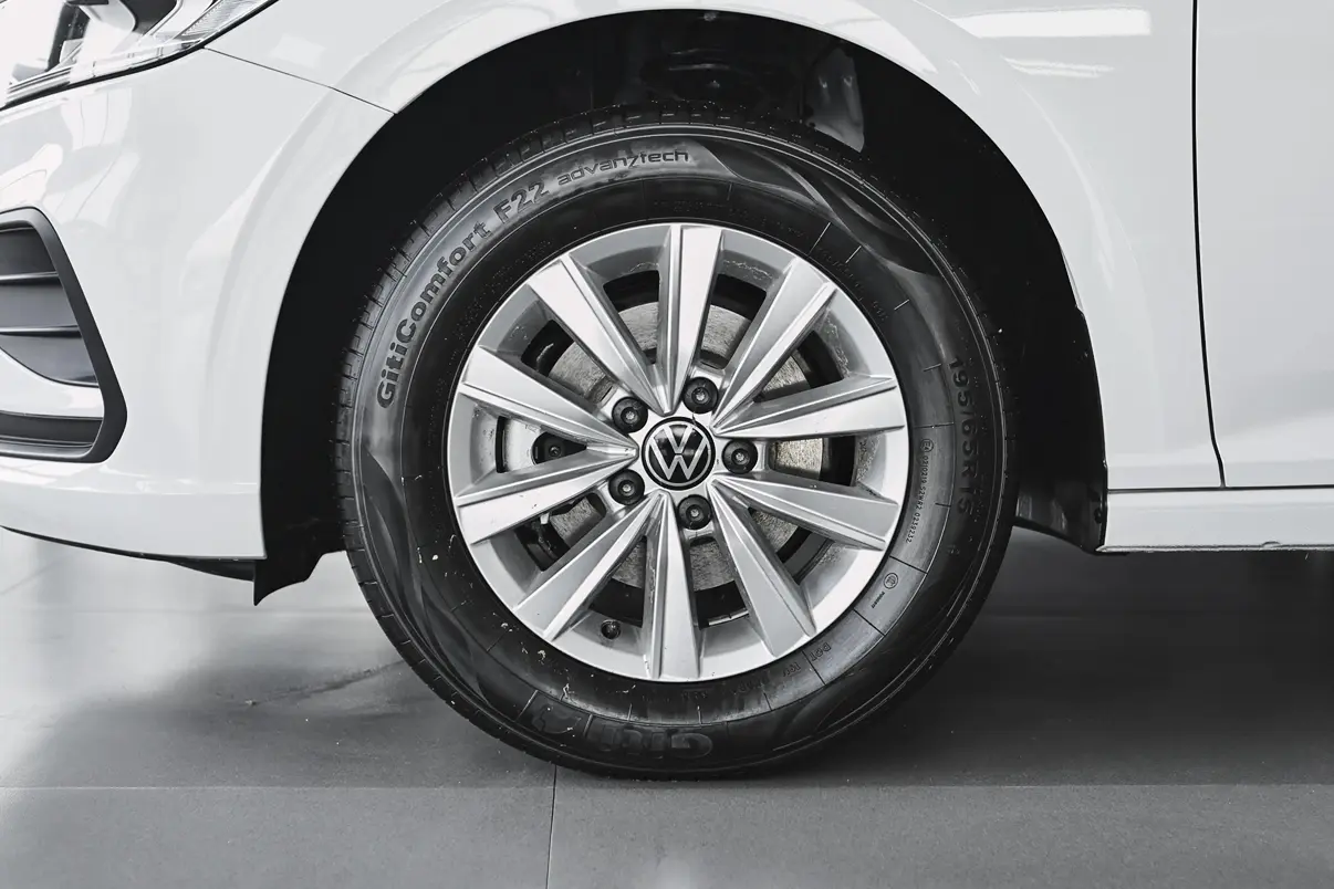 Volkswagen Lavida  из Китая