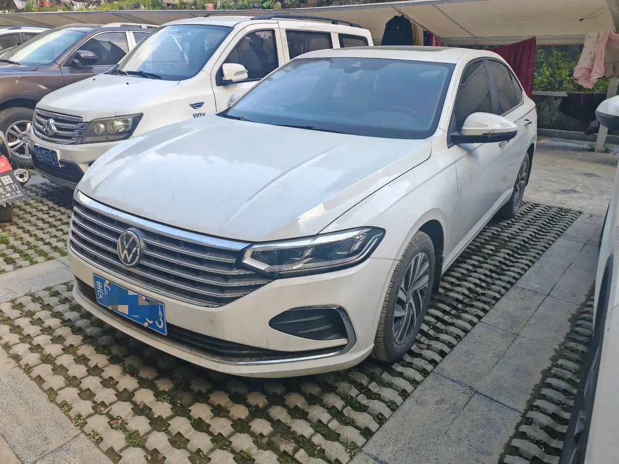 Volkswagen Lavida  из Китая