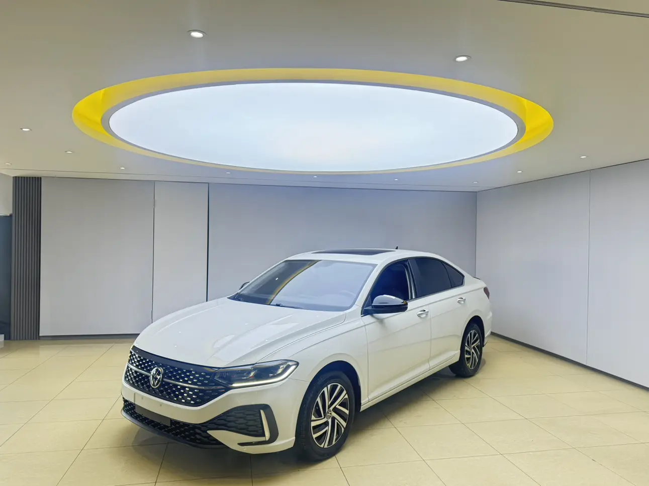 Volkswagen Lavida  из Китая