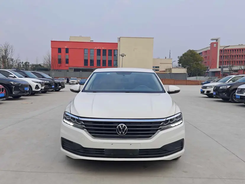 Volkswagen Lavida  из Китая