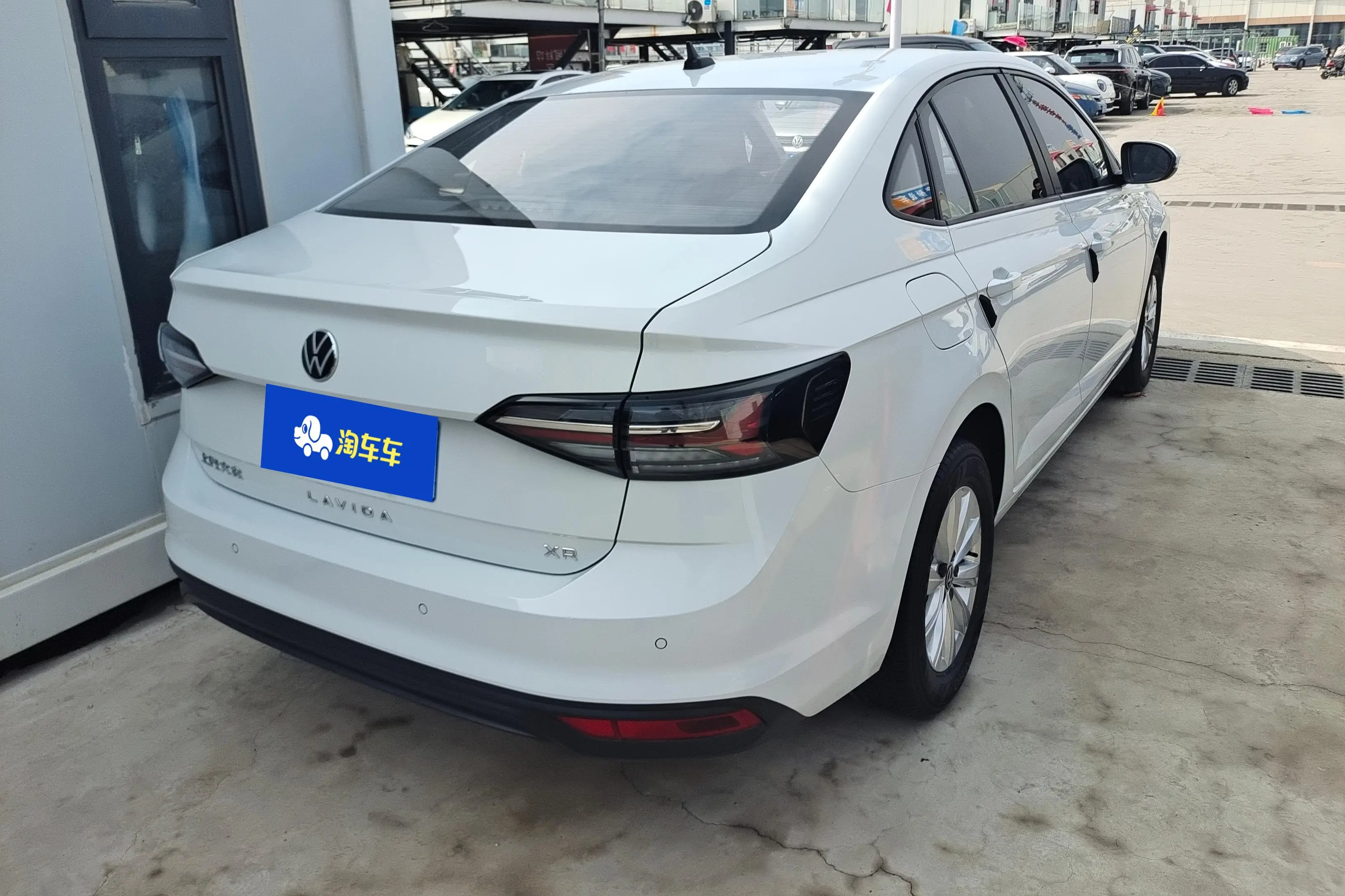 Volkswagen Lavida  из Китая