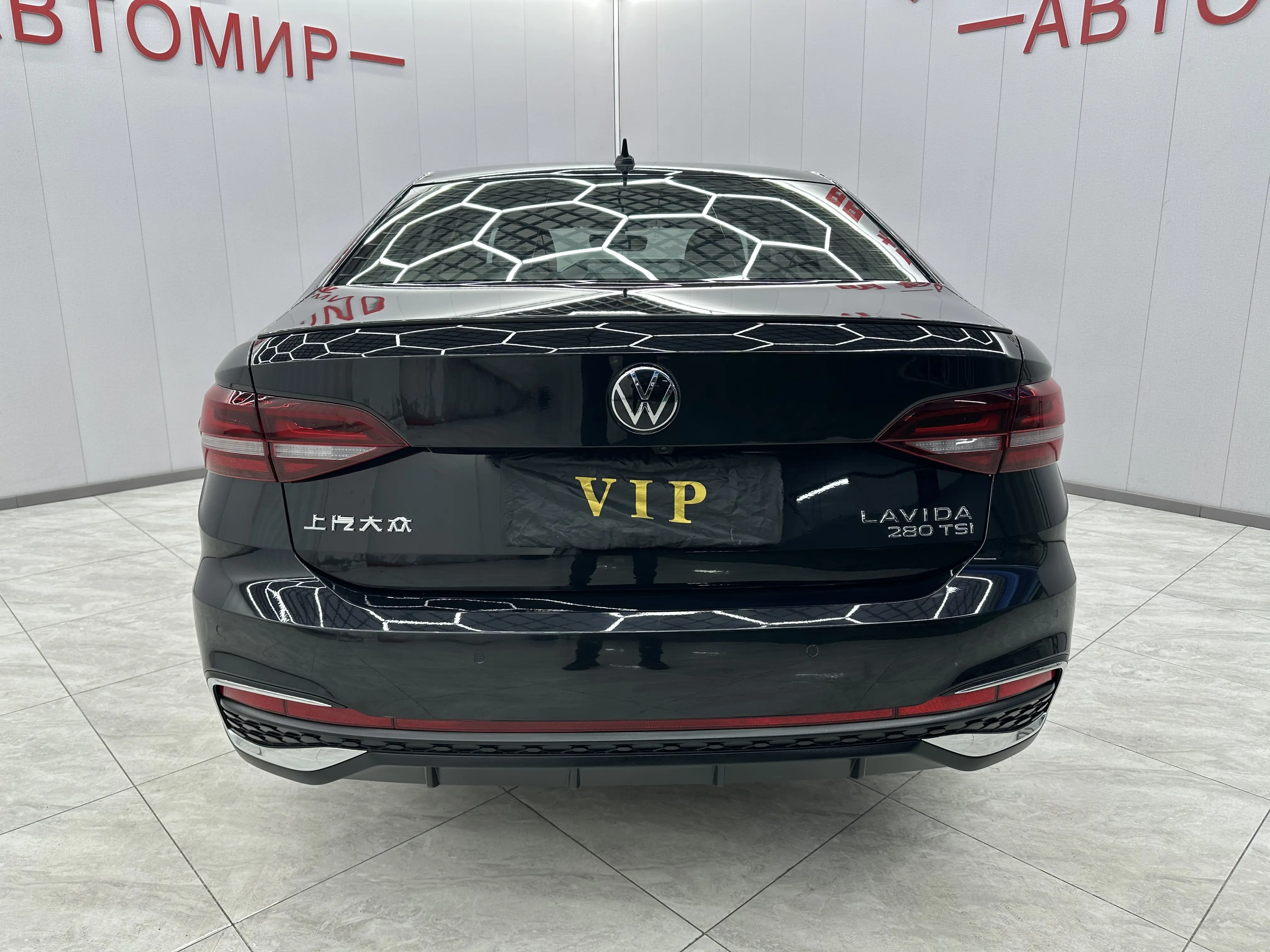 Volkswagen Lavida  из Китая