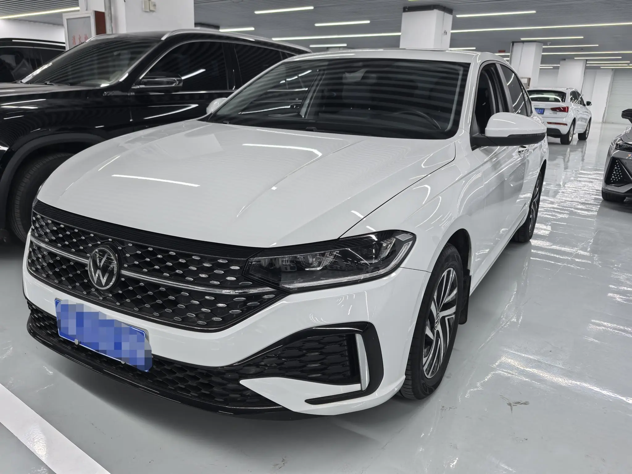 Volkswagen Lavida  из Китая