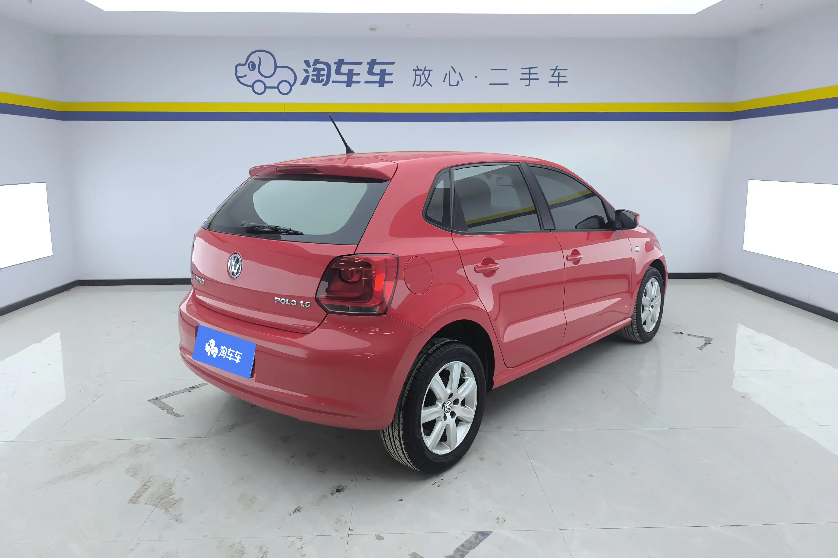 Volkswagen Polo  из Китая