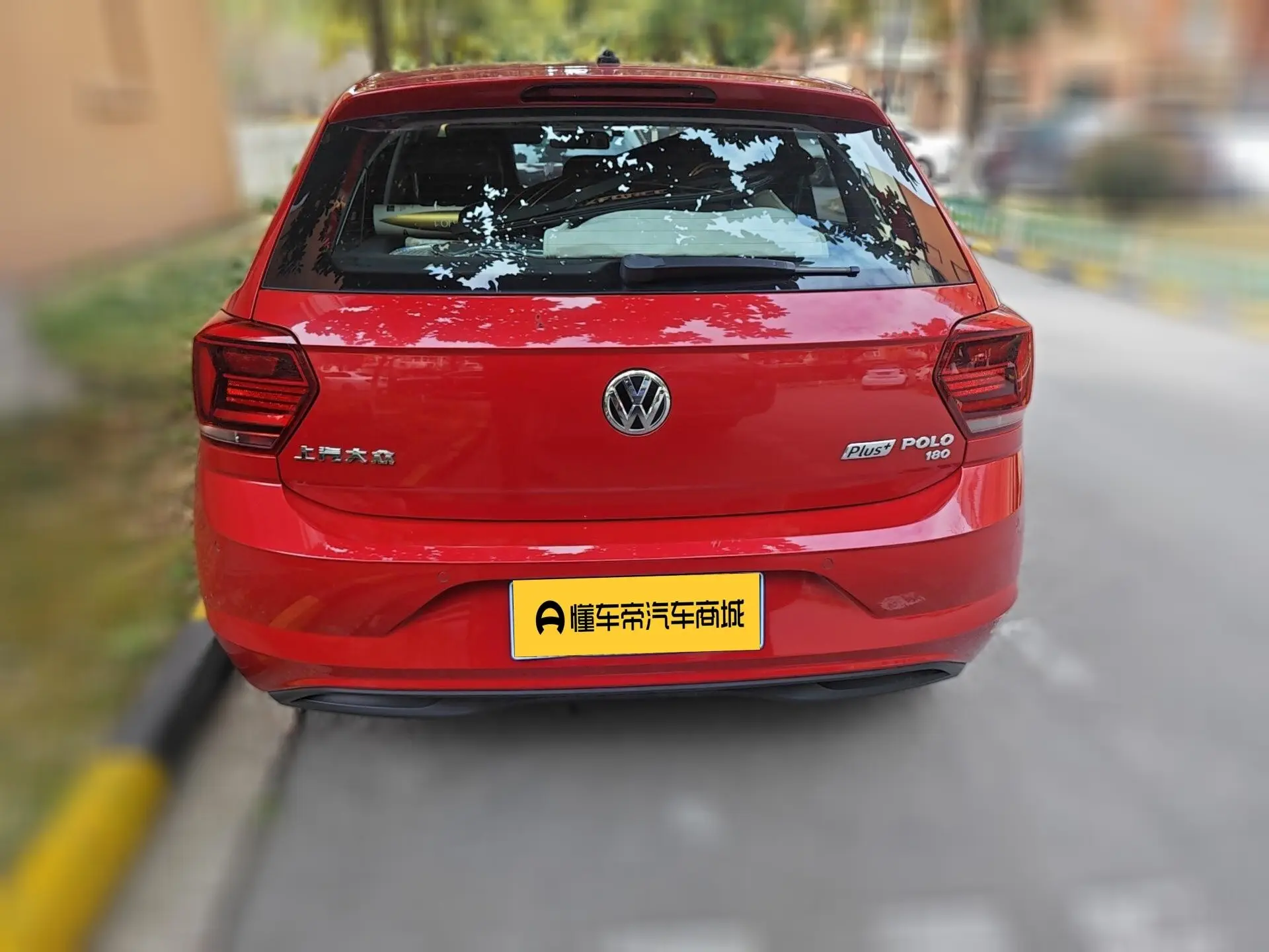 Volkswagen Polo  из Китая