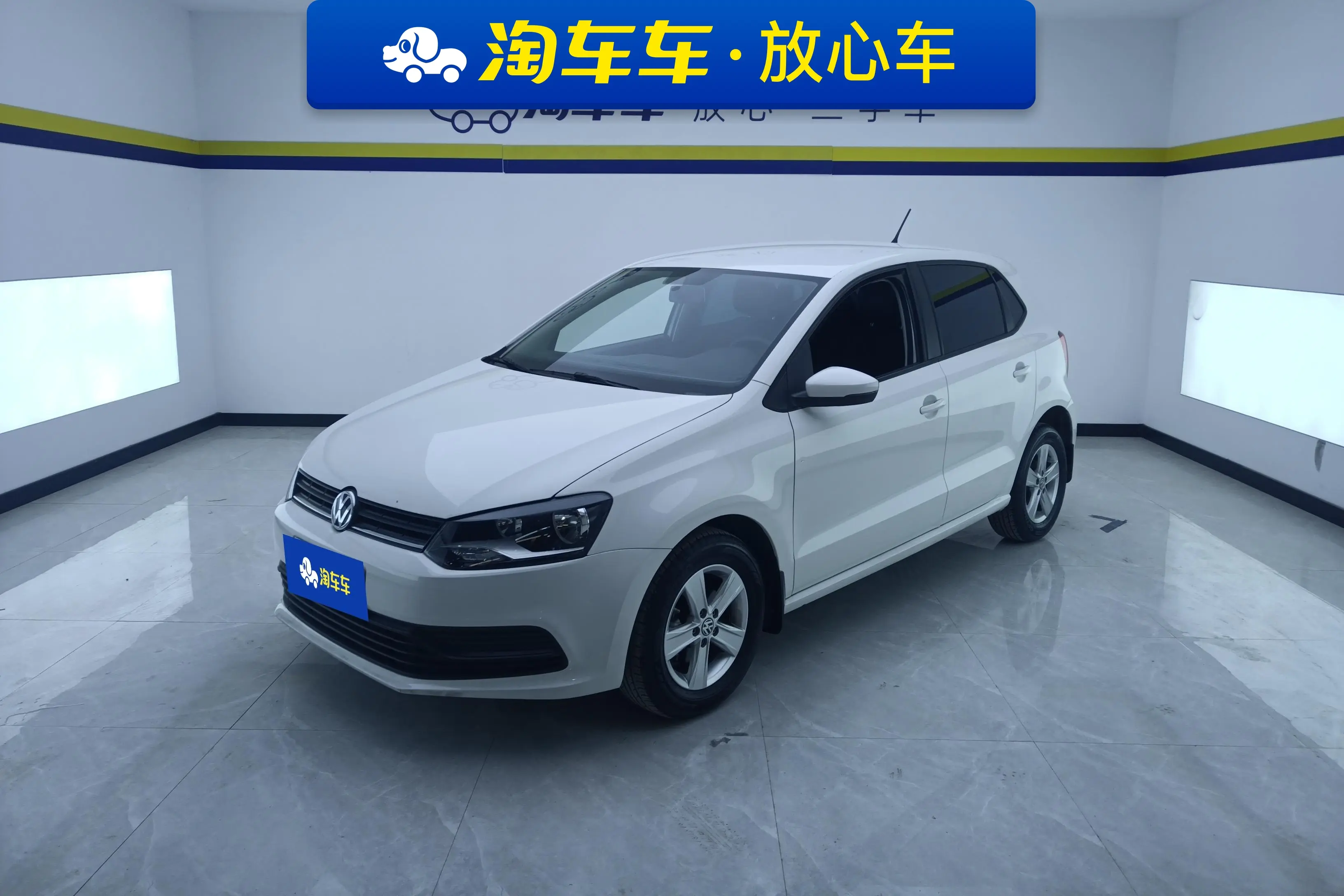 Volkswagen Polo  из Китая