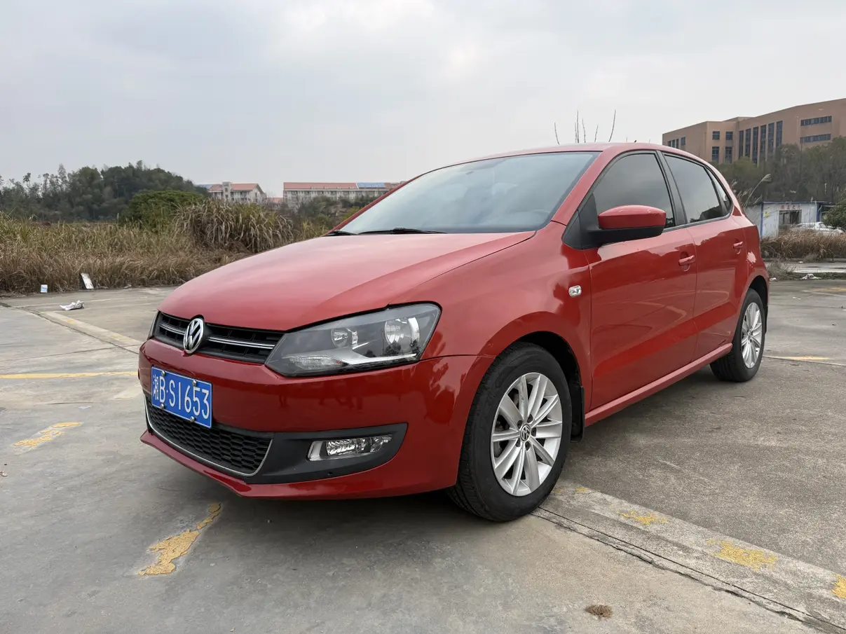 Volkswagen Polo  из Китая