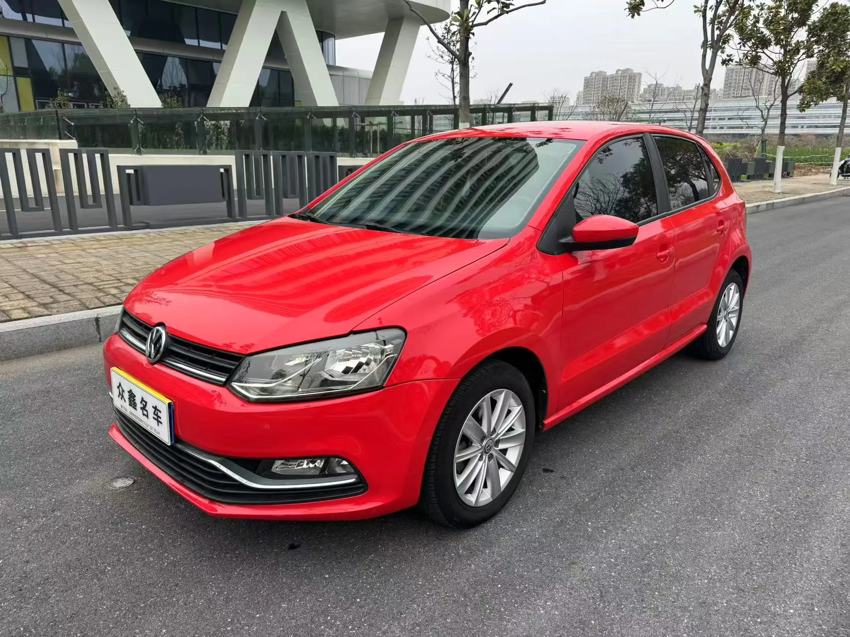 Volkswagen Polo  из Китая