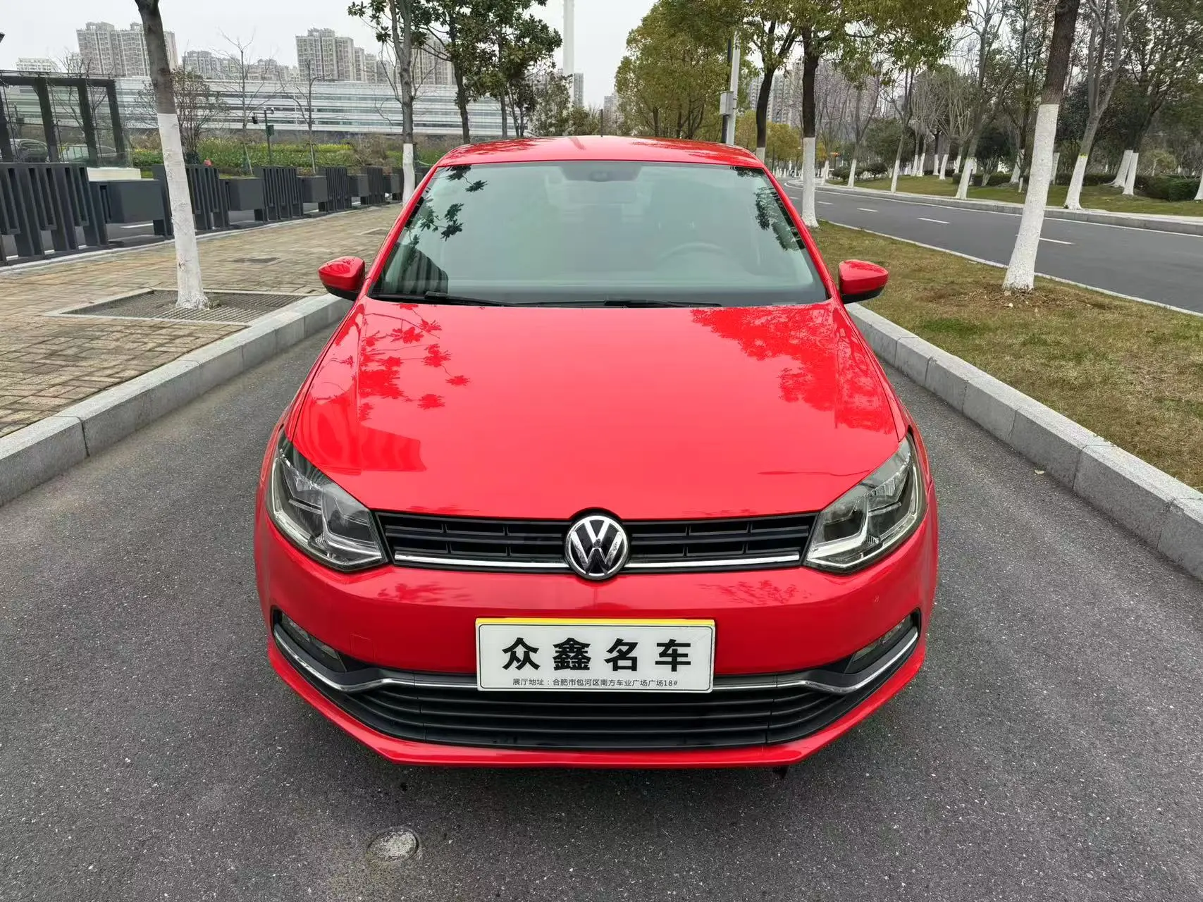 Volkswagen Polo  из Китая