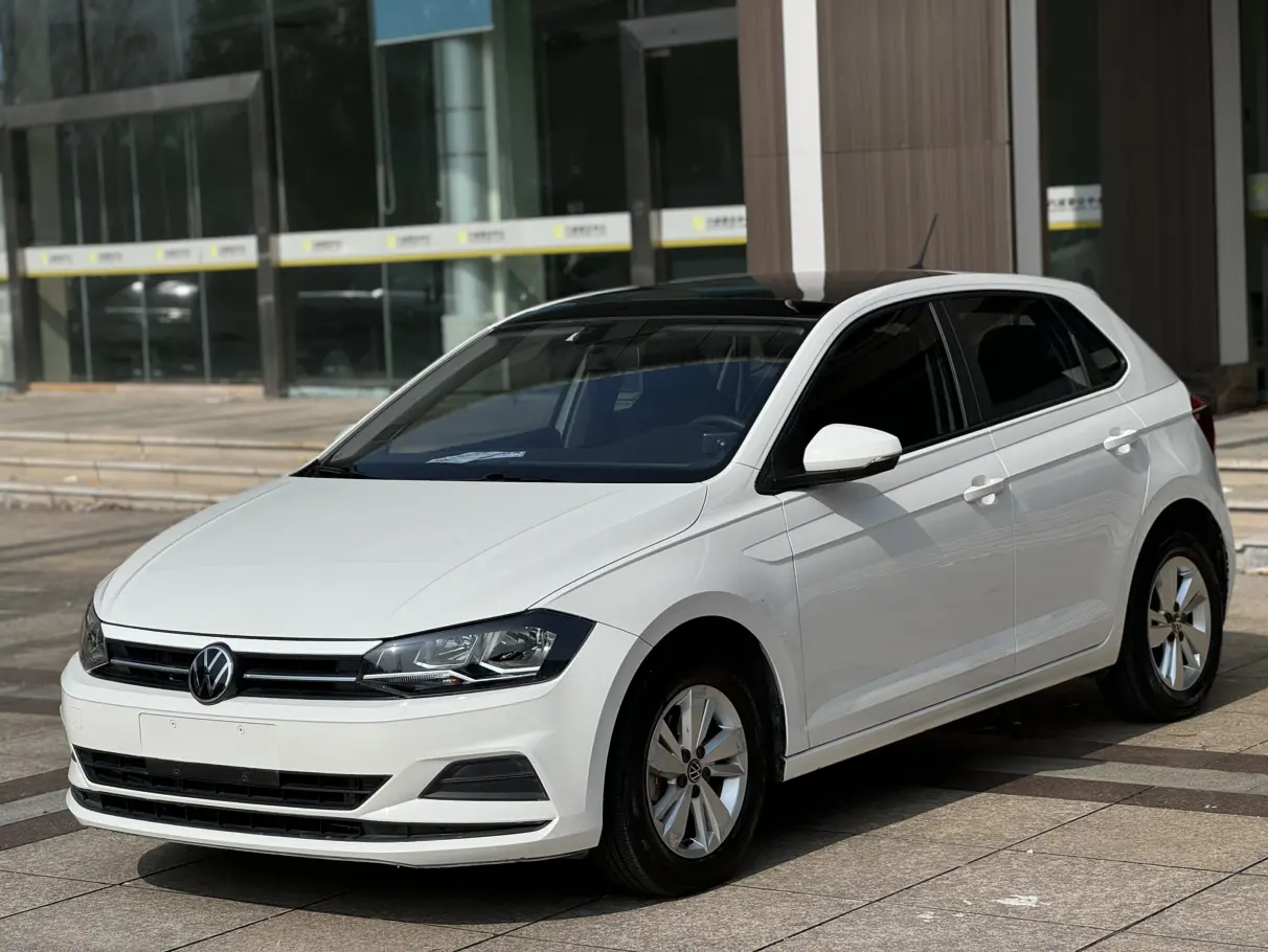 Volkswagen Polo  из Китая