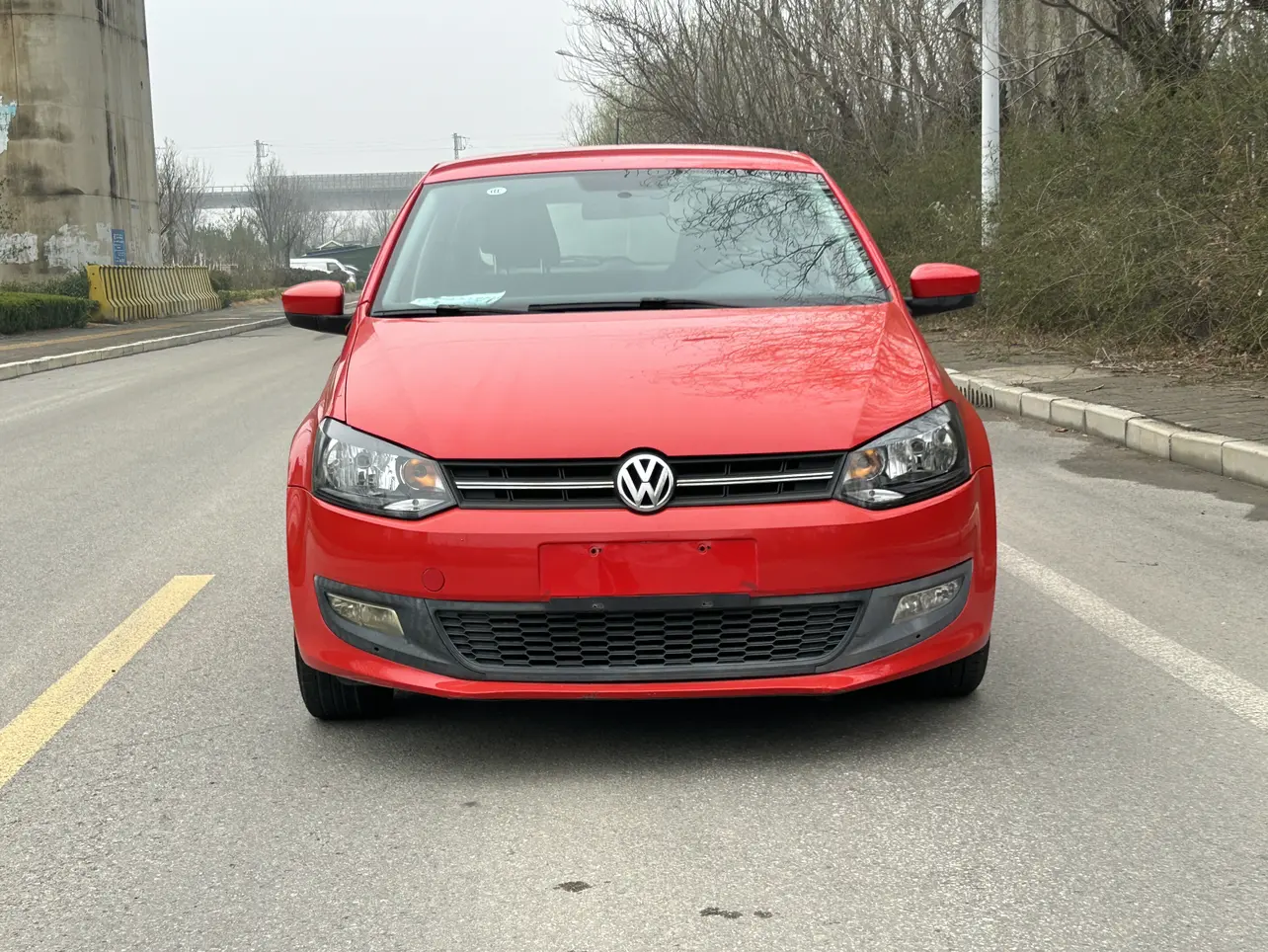 Volkswagen Polo  из Китая