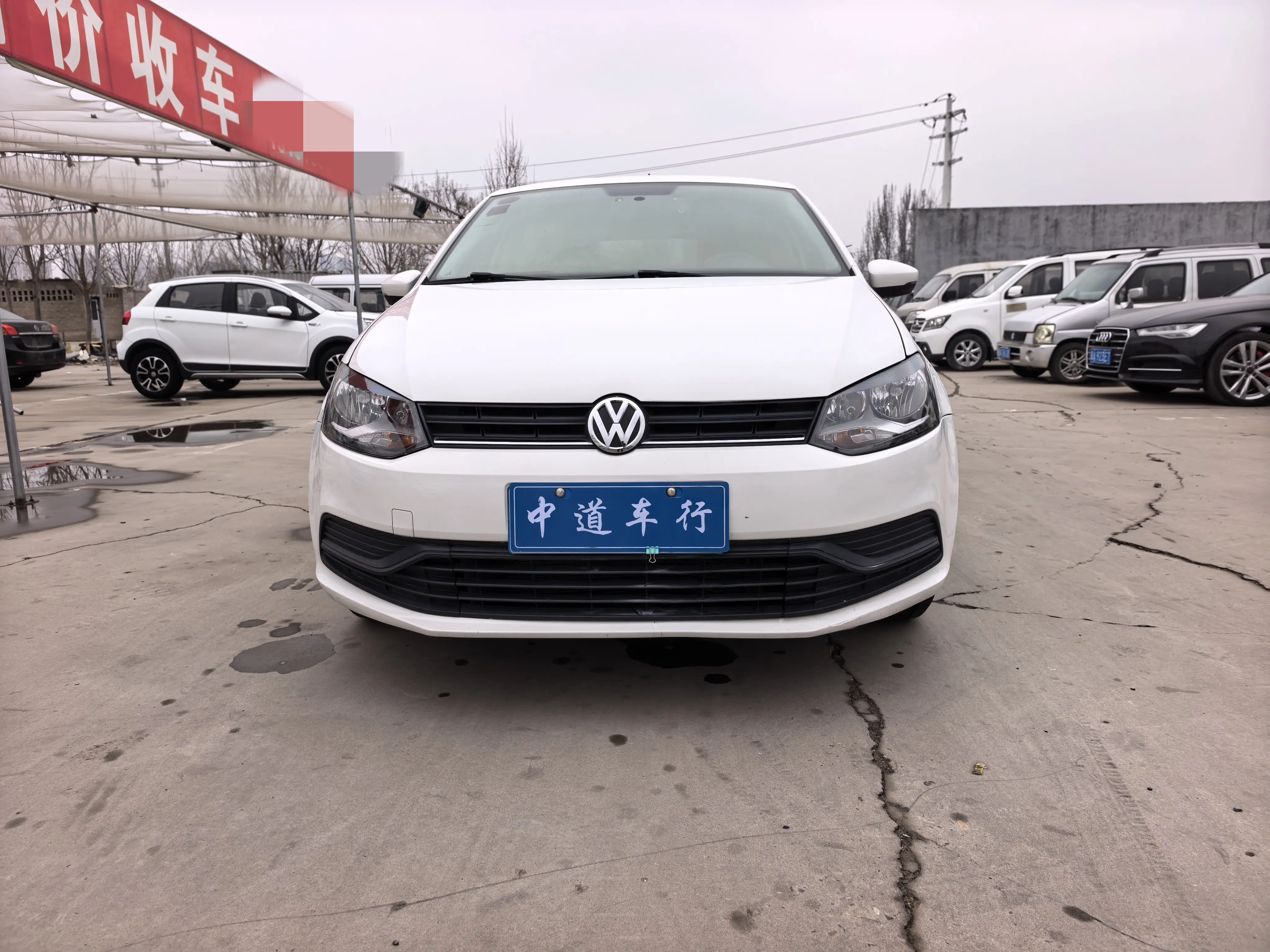 Volkswagen Polo  из Китая