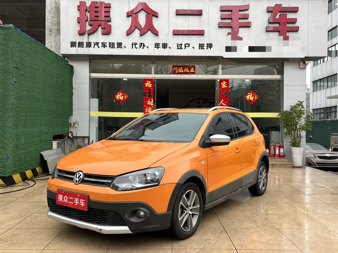 Volkswagen Polo  из Китая