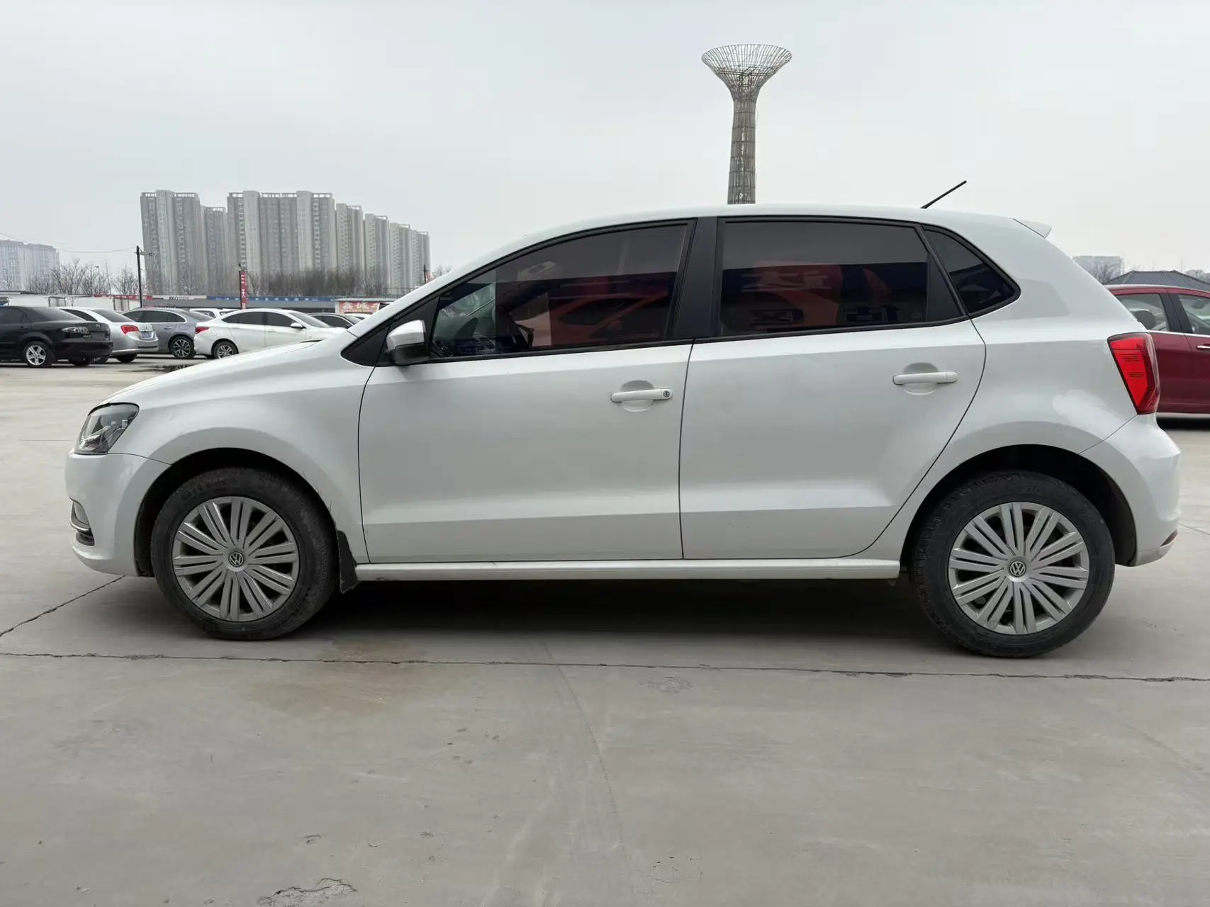 Volkswagen Polo  из Китая