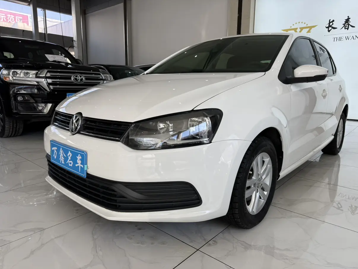 Volkswagen Polo  из Китая