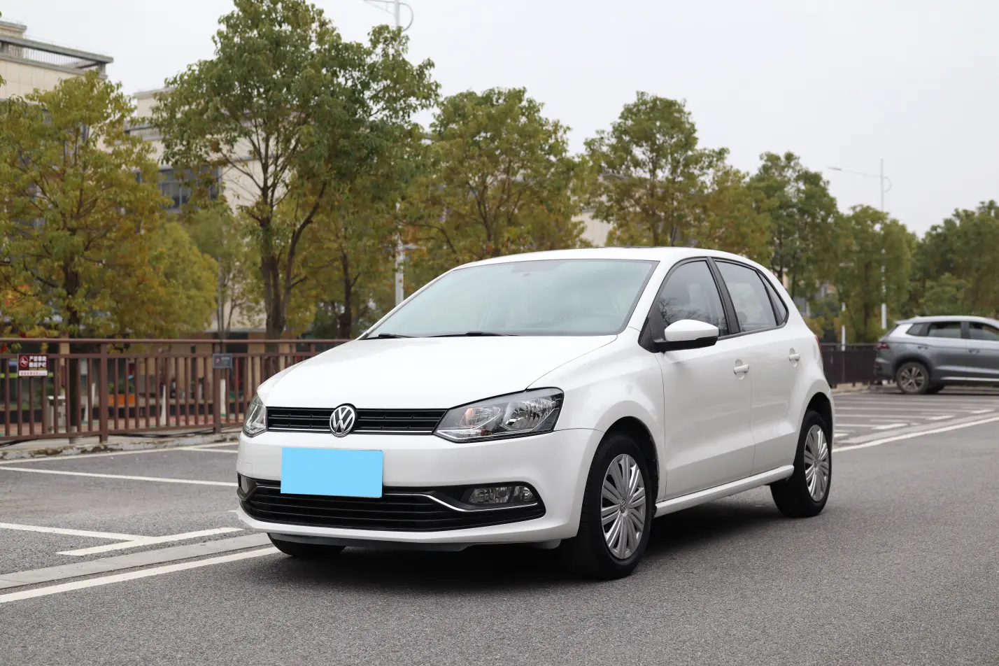 Volkswagen Polo  из Китая