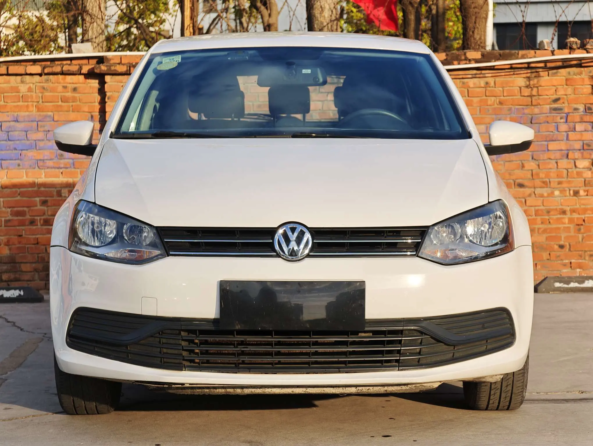 Volkswagen Polo  из Китая