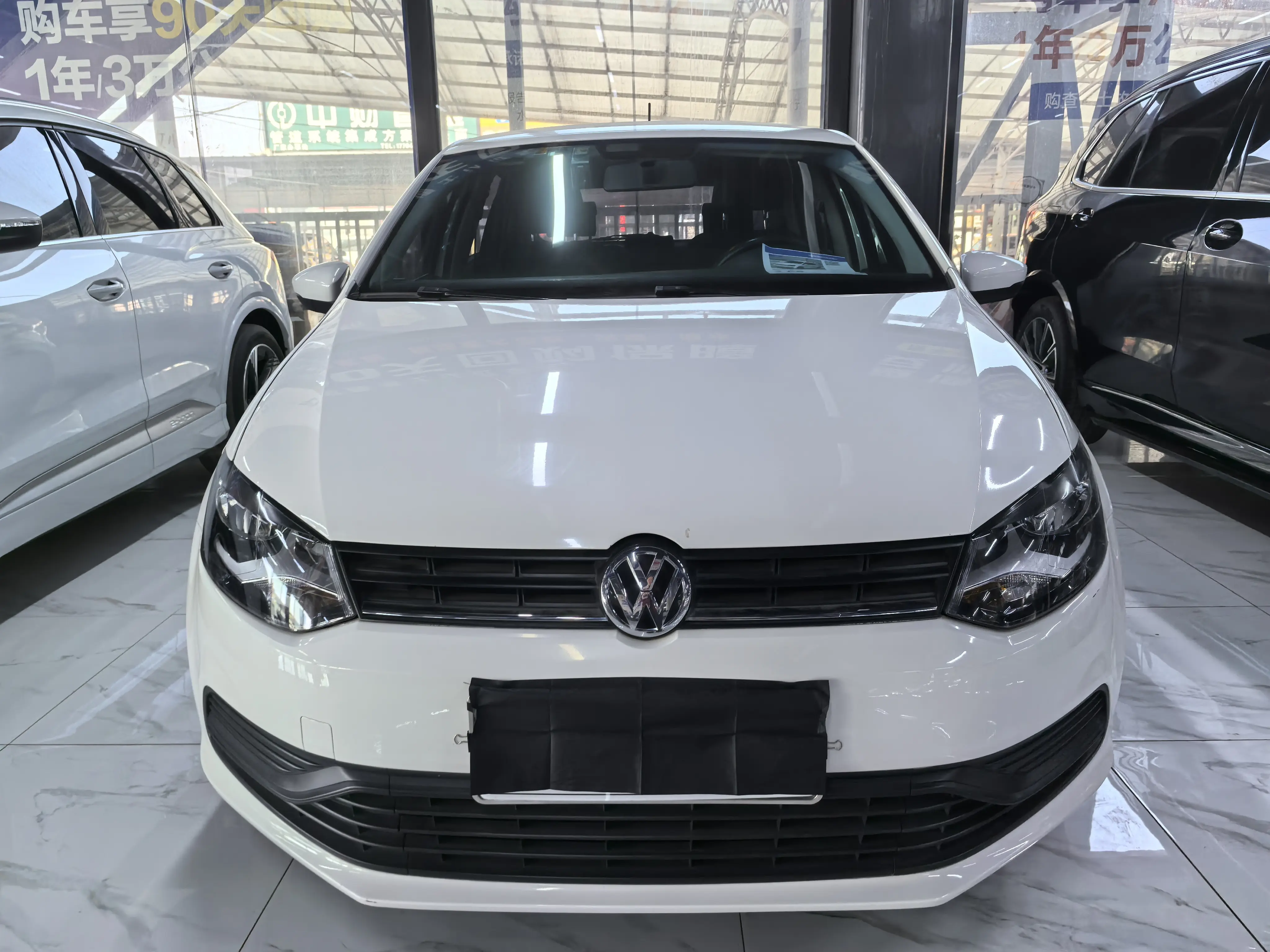 Volkswagen Polo  из Китая