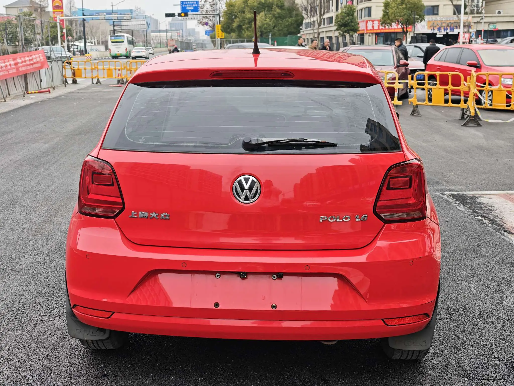 Volkswagen Polo  из Китая