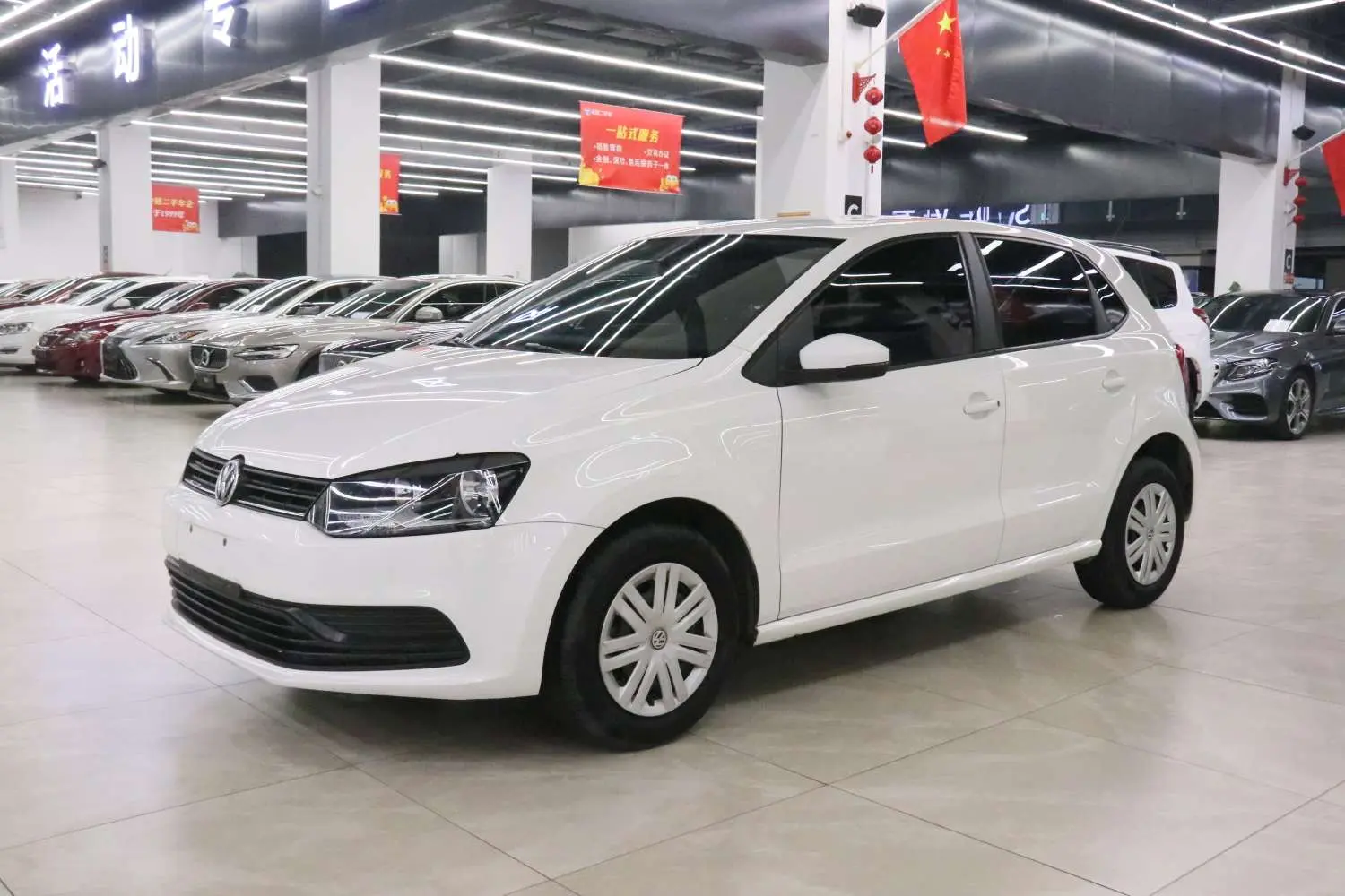 Volkswagen Polo  из Китая