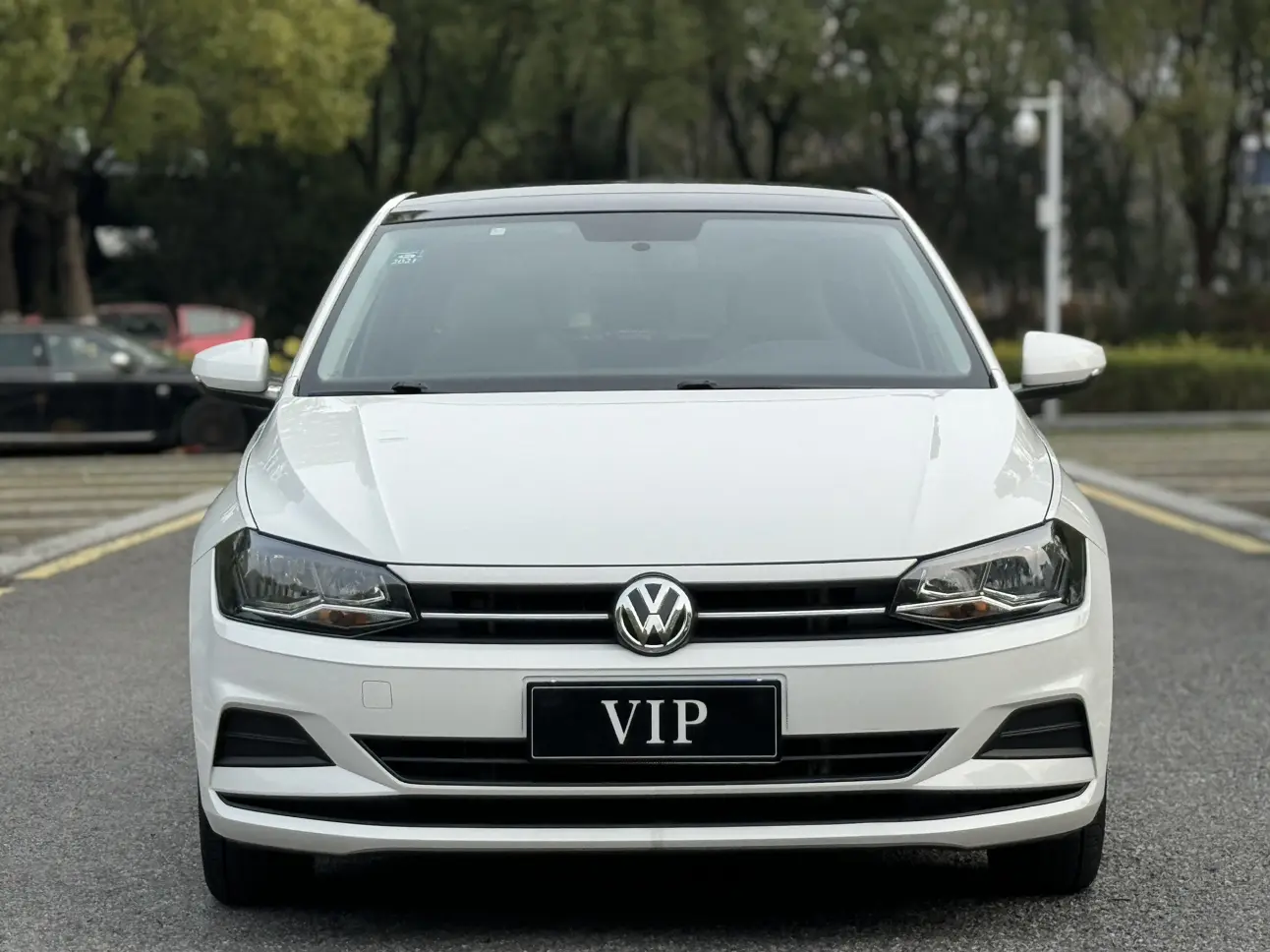 Volkswagen Polo  из Китая
