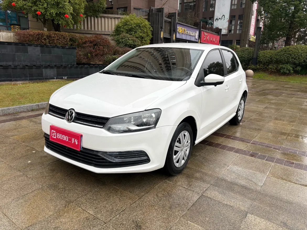 Volkswagen Polo  из Китая