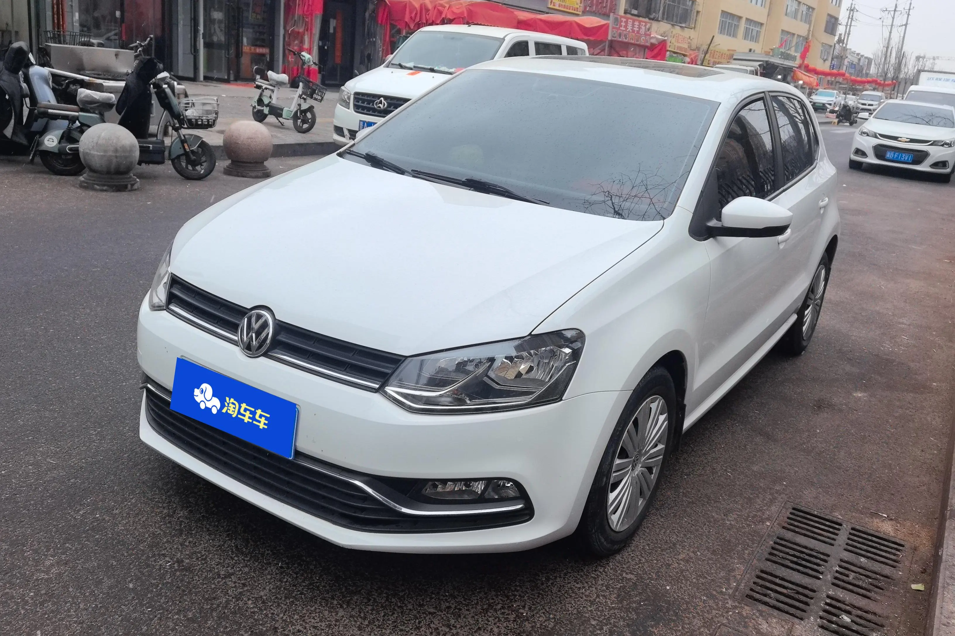 Volkswagen Polo  из Китая