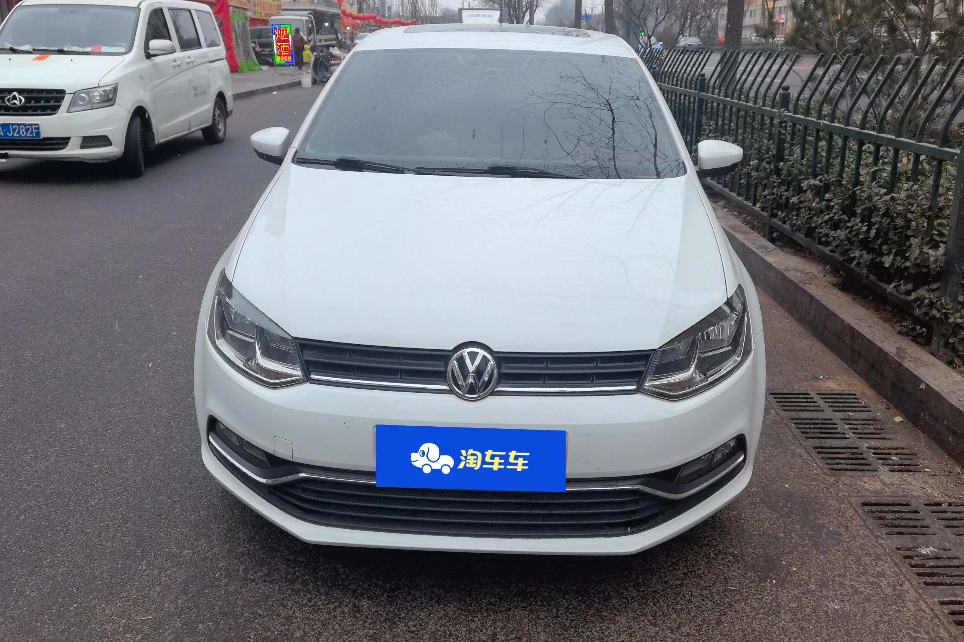 Volkswagen Polo  из Китая
