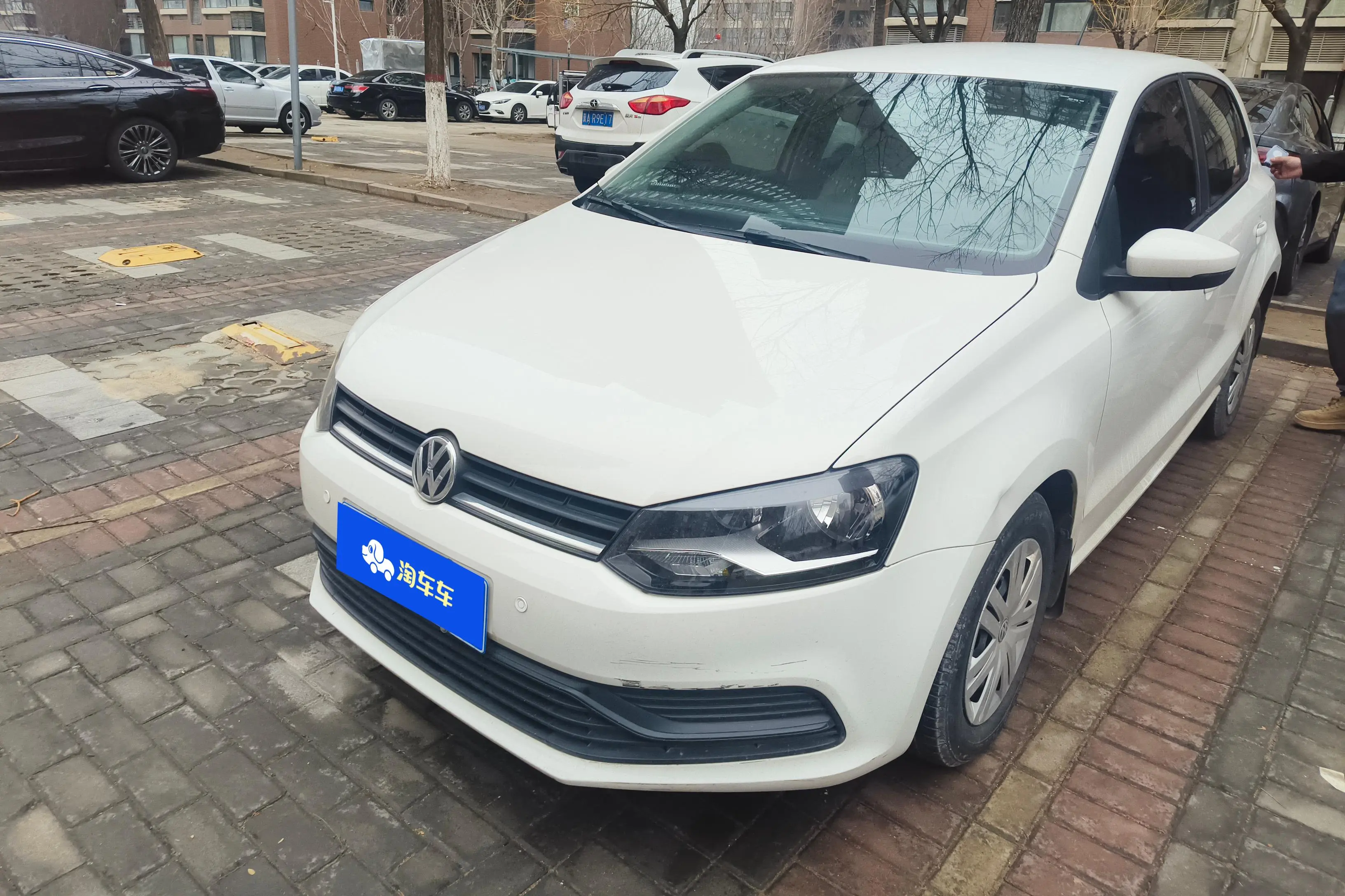 Volkswagen Polo  из Китая