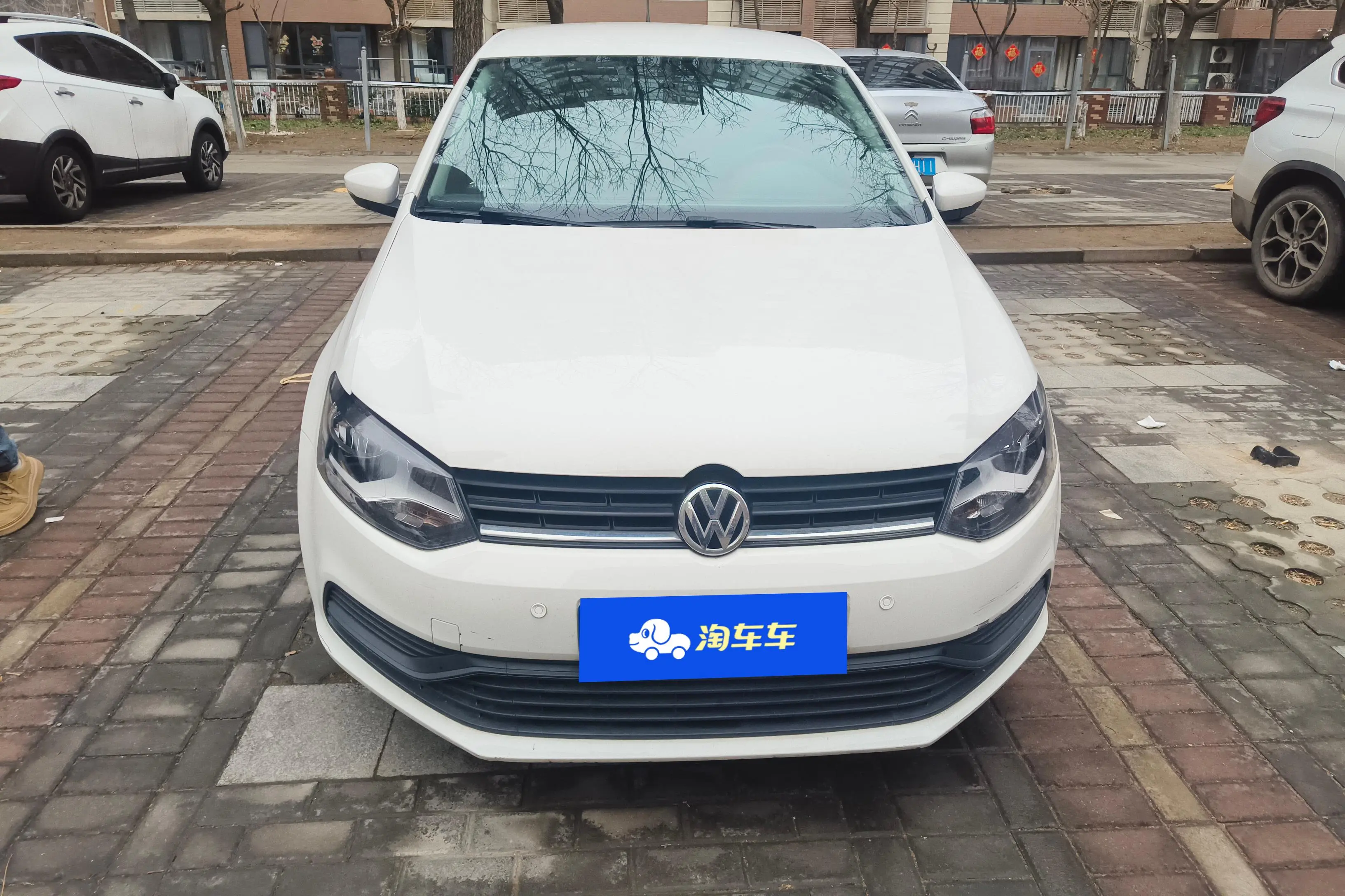 Volkswagen Polo  из Китая