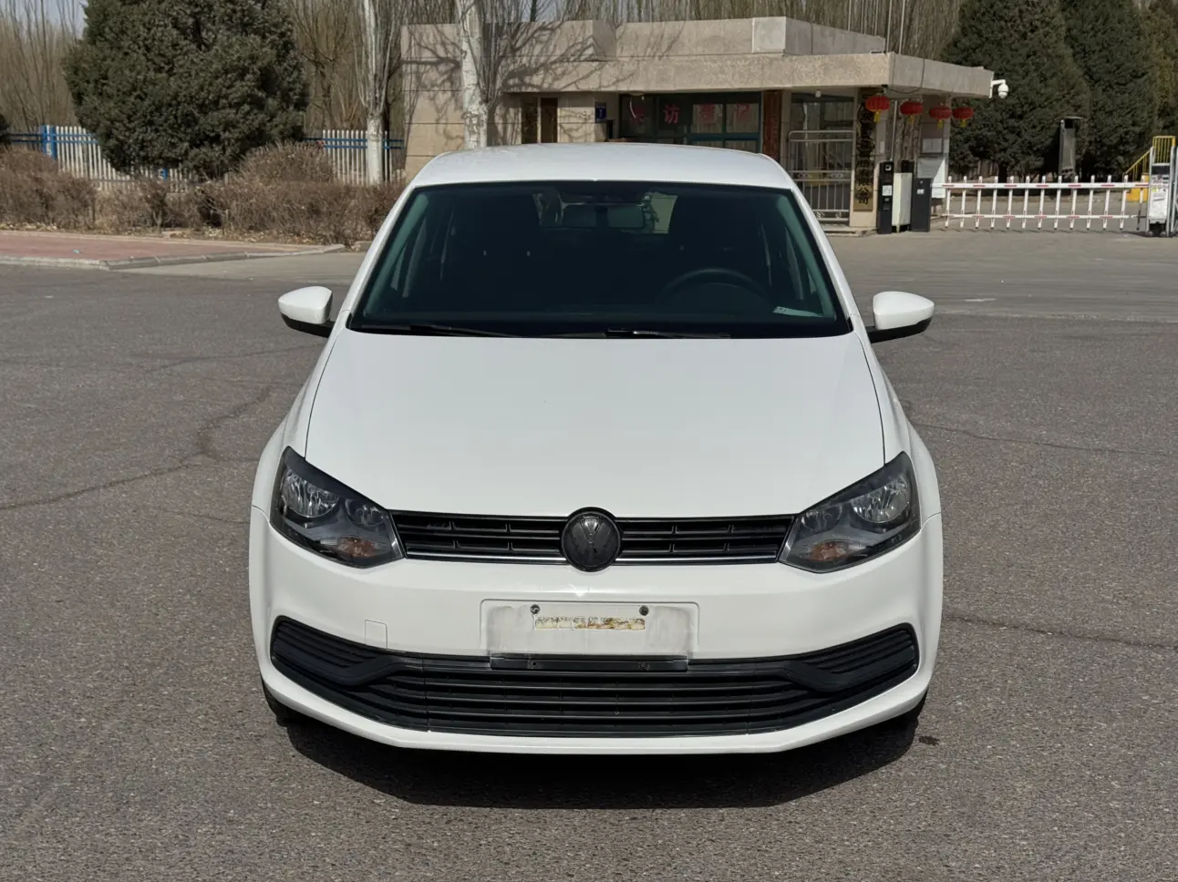 Volkswagen Polo  из Китая