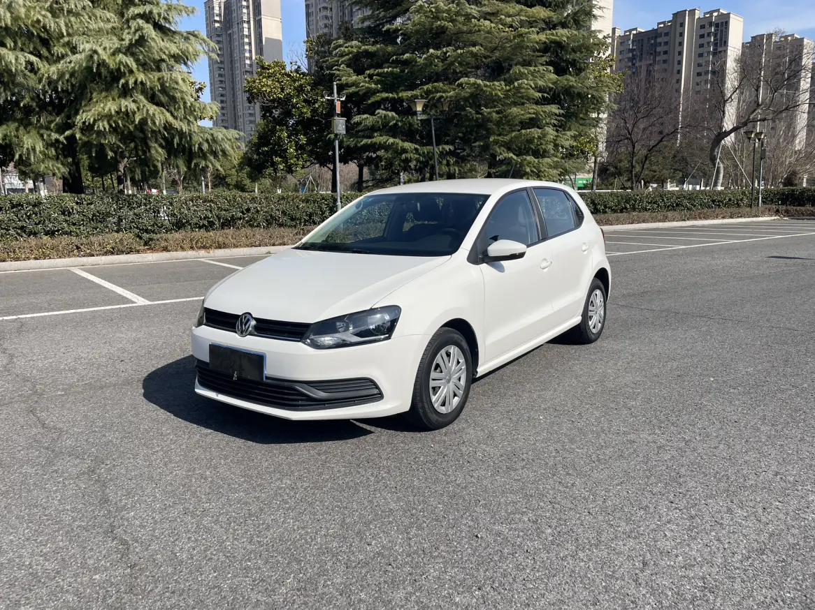 Volkswagen Polo  из Китая