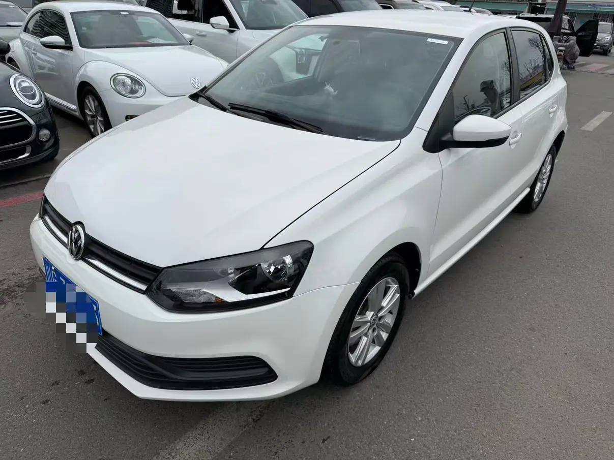 Volkswagen Polo  из Китая