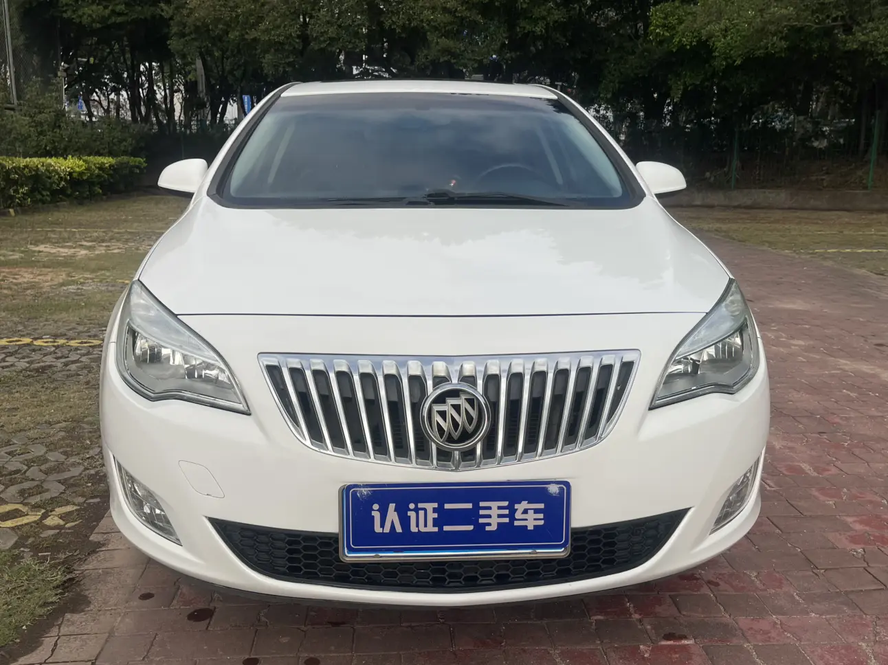 Buick Yinglang  из Китая