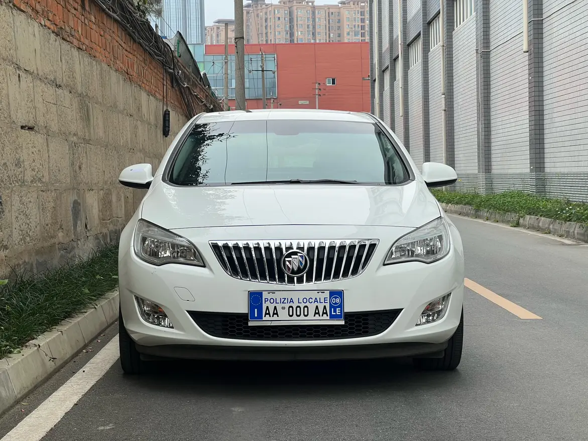 Buick Yinglang  из Китая