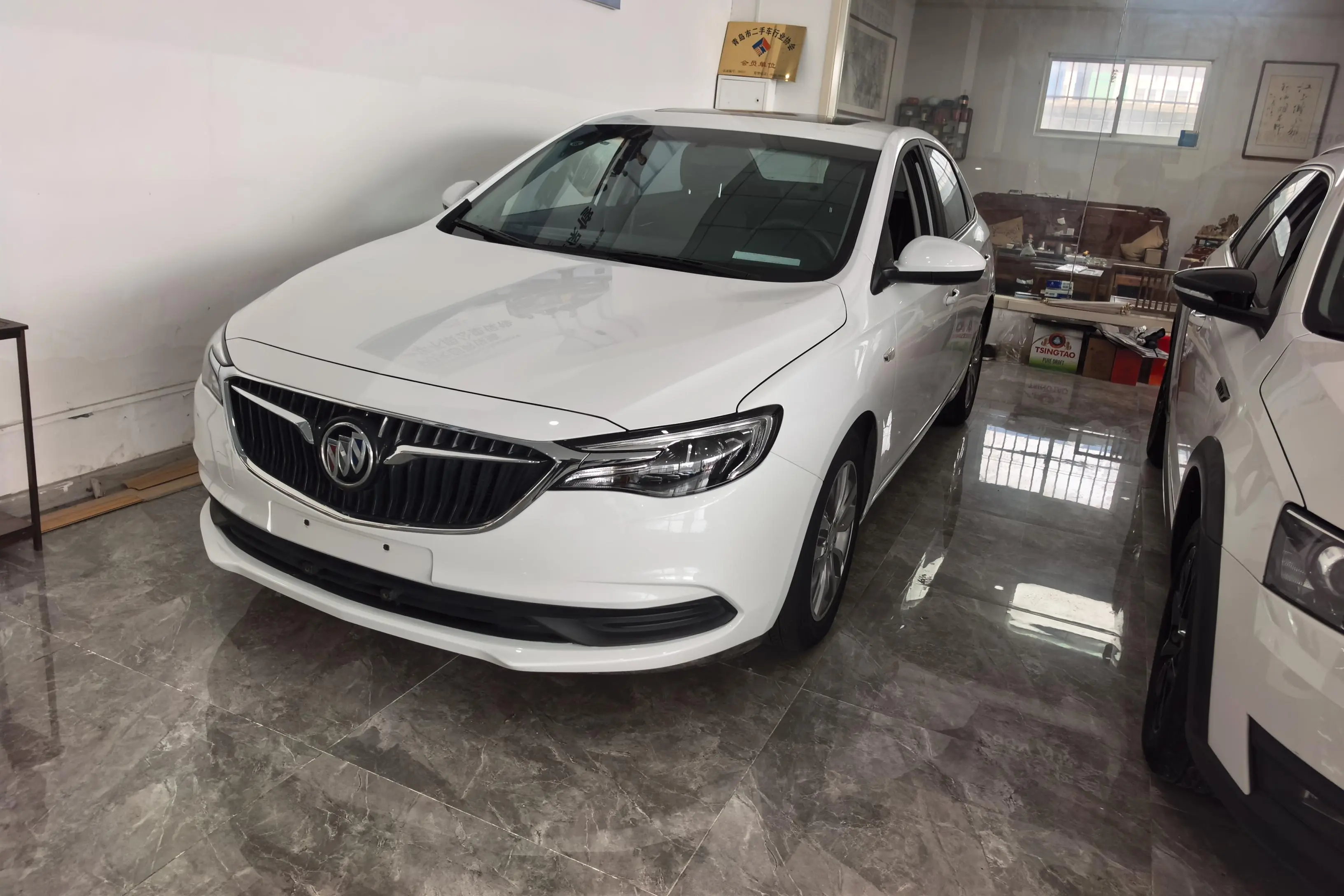 Buick Yinglang