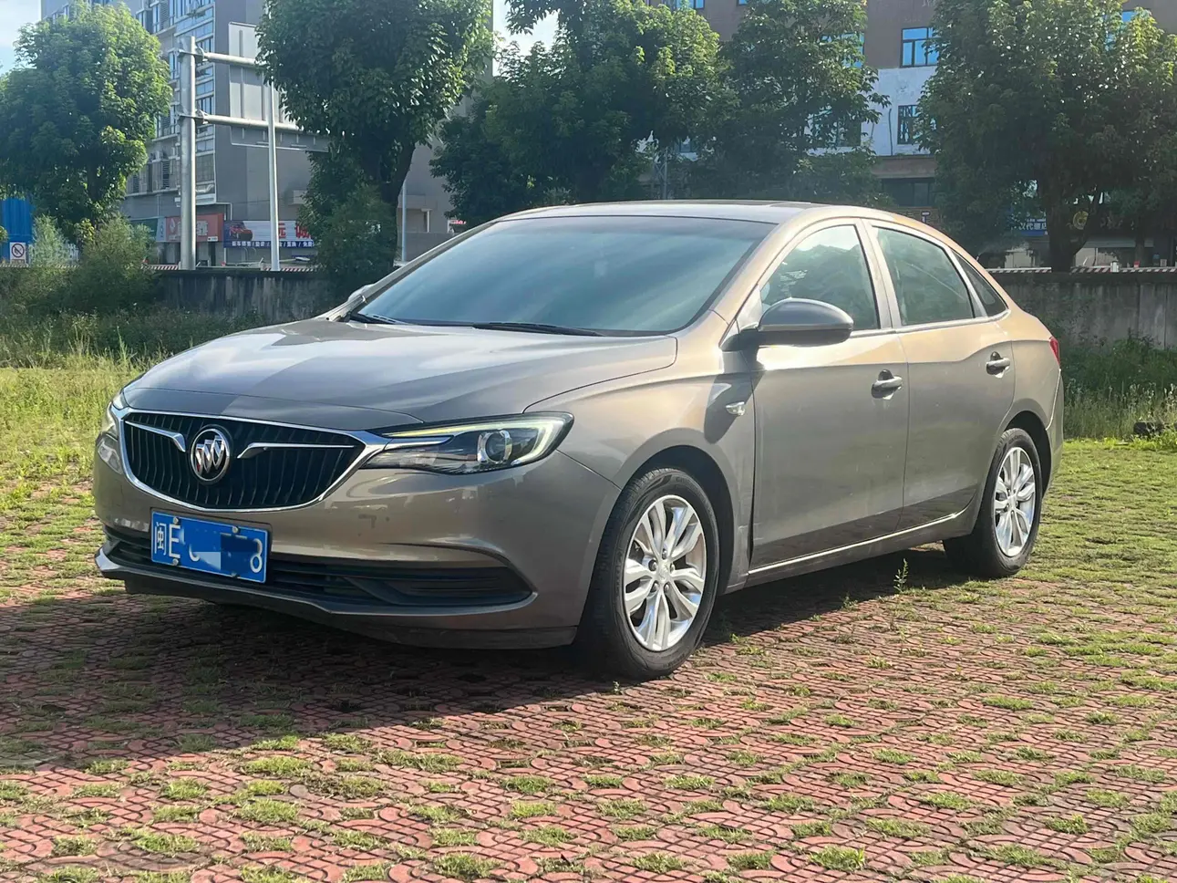 Buick Yinglang