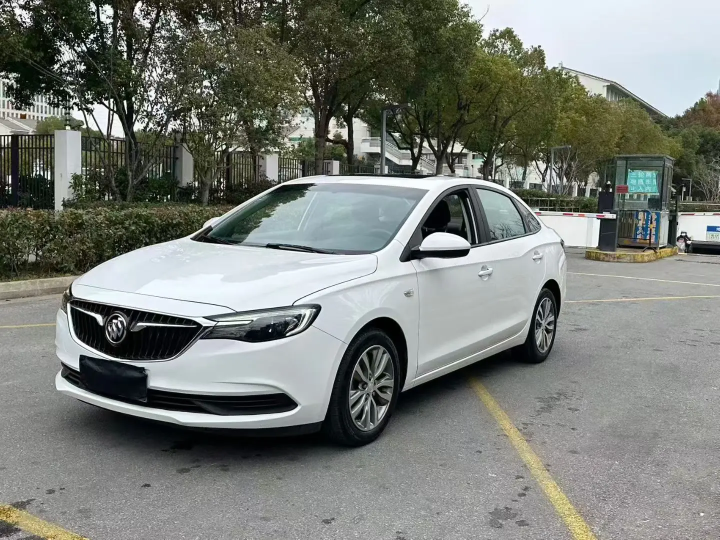 Buick Yinglang