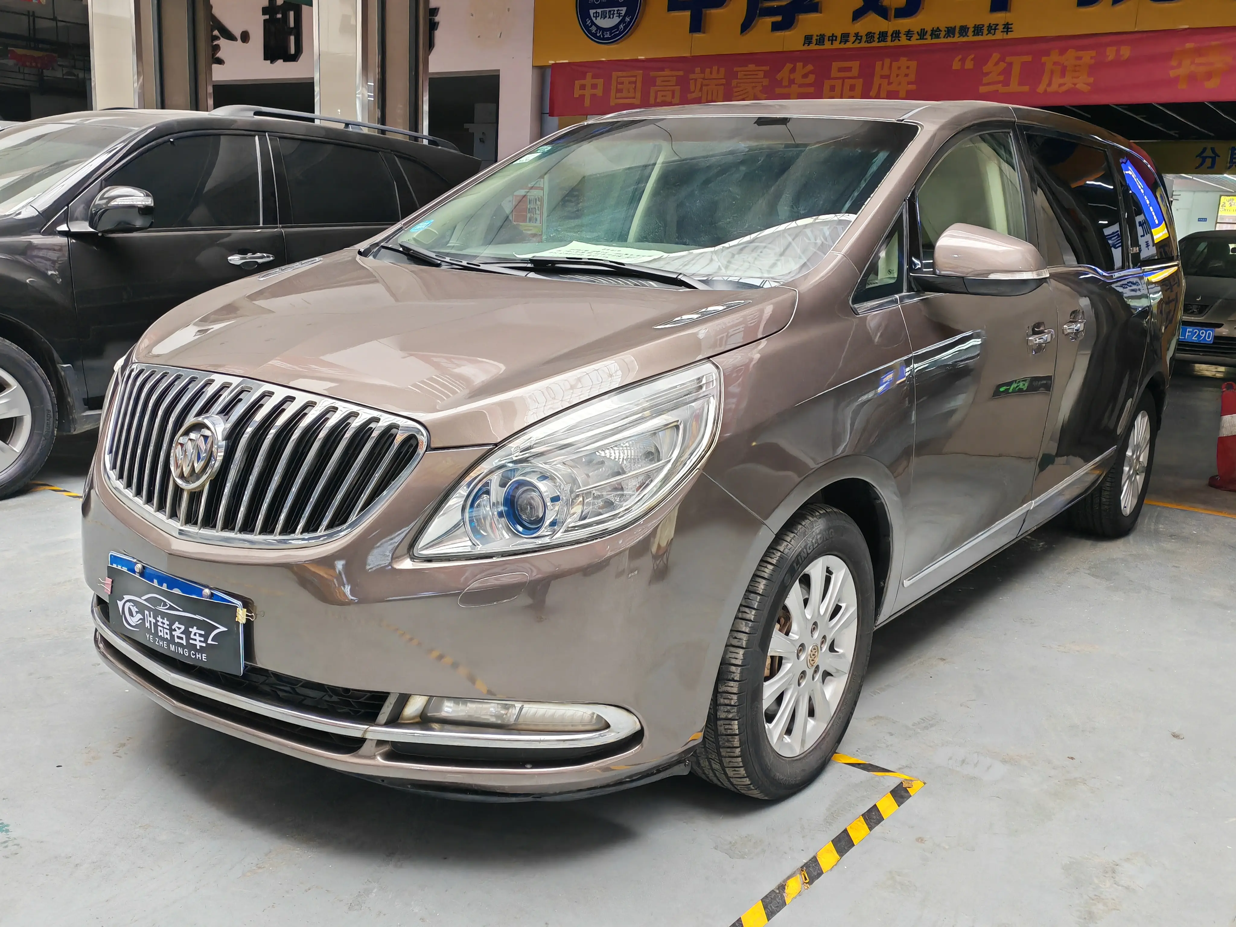 Buick GL8