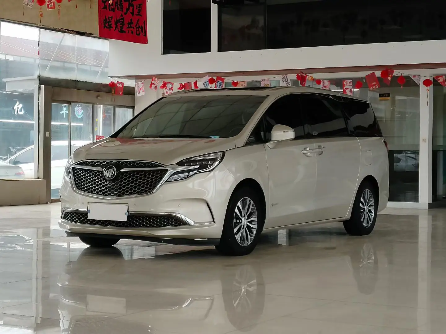 Buick GL8