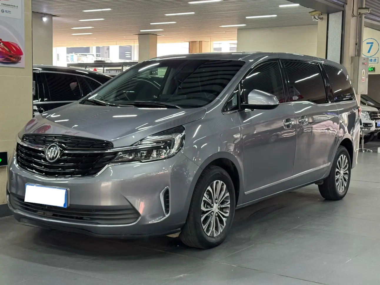 Buick GL8