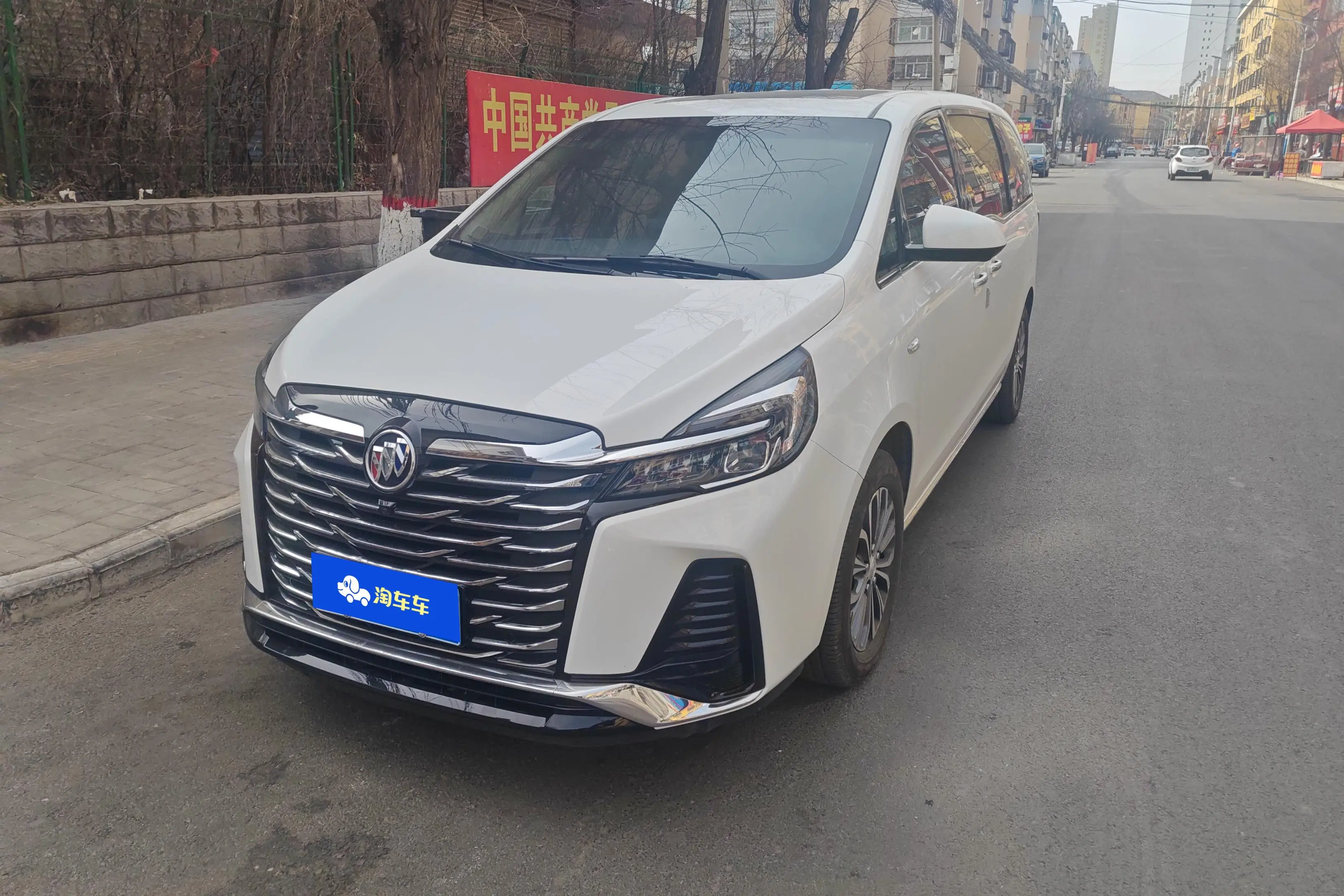 Buick GL8