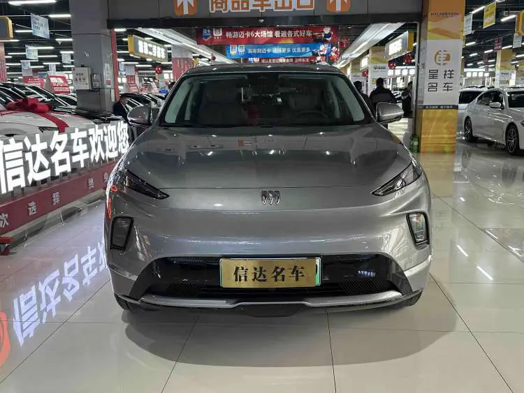 Buick E5  из Китая