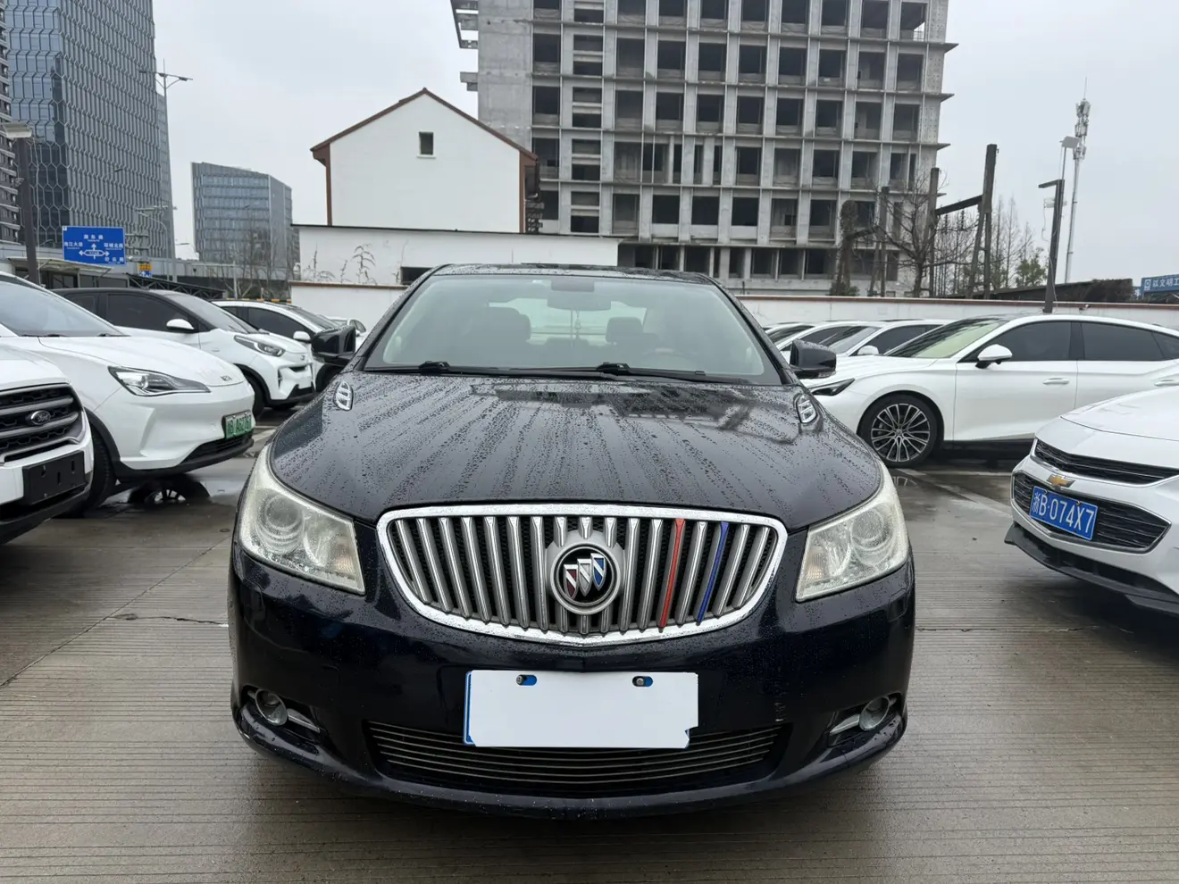 Buick LaCrosse  из Китая