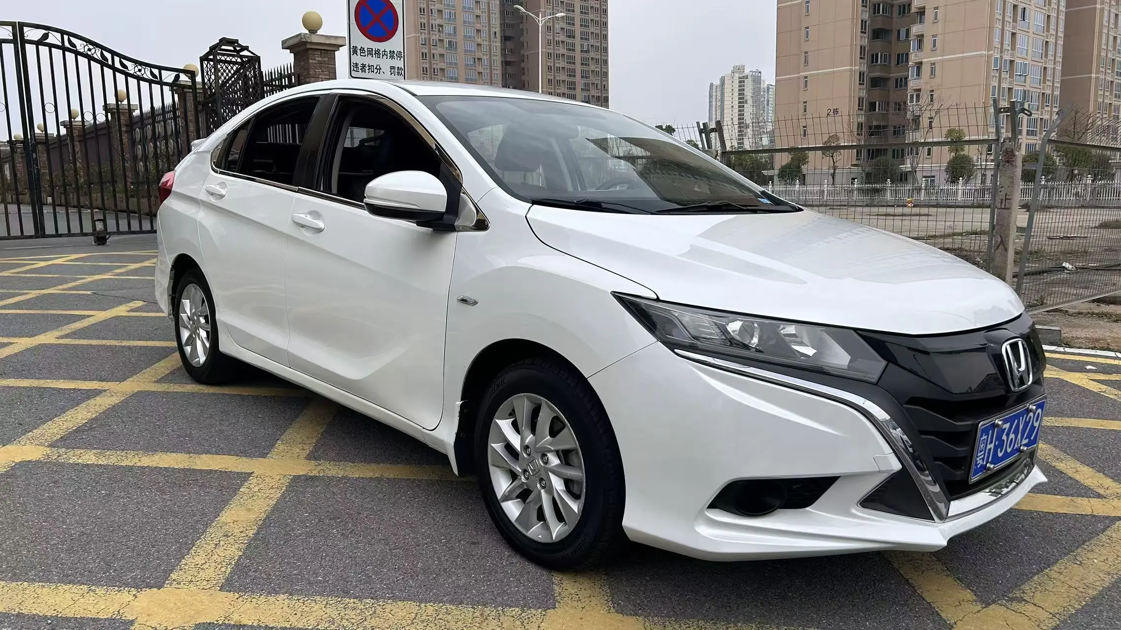 Honda Gienia  из Китая