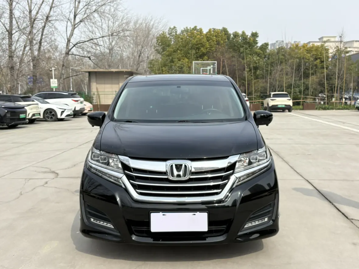 Honda Elysion (Alison)  из Китая