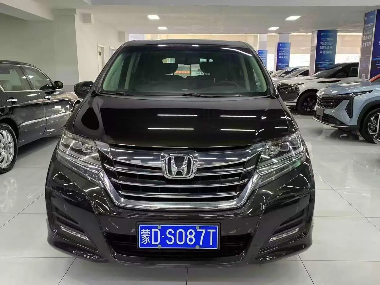 Honda Elysion (Alison)  из Китая