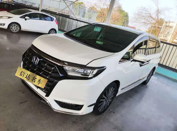 Honda Elysion (Alison)  из Китая